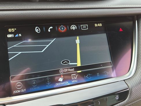 Used 2018 Cadillac XT5 Luxury w/ Driver Awareness Package image 35