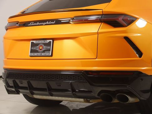 Used 2021 Lamborghini Urus image 69