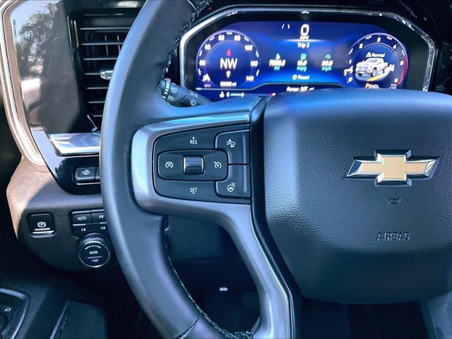 Used 2025 Chevrolet Silverado 2500 High Country w/ High Country Premium Package AWD/4WD image 18