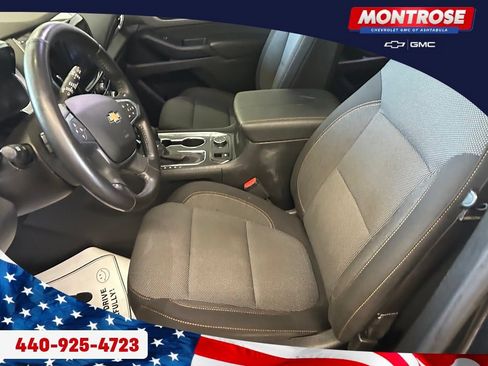 Used 2021 Chevrolet Traverse LT AWD/4WD image 11