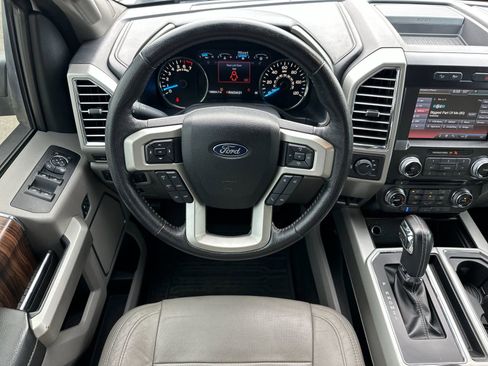 Used 2015 Ford F150 Lariat w/ Equipment Group 502A Luxury image 14