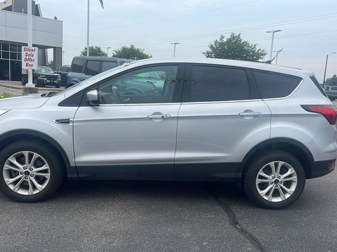 Used 2019 Ford Escape SE AWD/4WD image 10