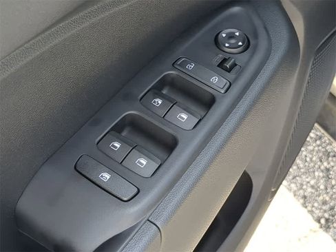 New 2026 Hyundai Venue SEL image 18