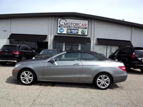 Used 2011 Mercedes-Benz E 350 E350 image 3