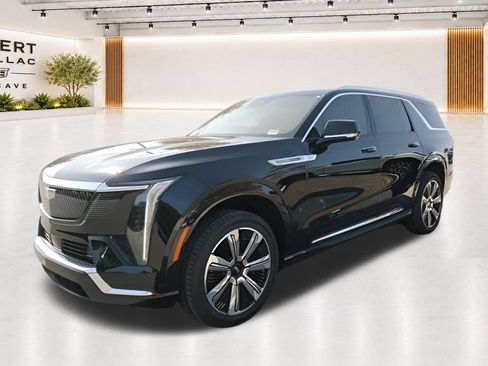 New 2026 Cadillac Escalade IQL Luxury w/ LPO, Floor Liner Package AWD/4WD image 4