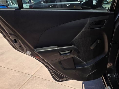 Used 2018 Chevrolet Sonic LS FWD image 20