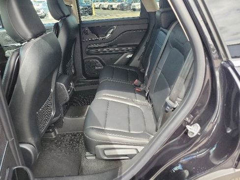 Certified 2024 Lincoln Corsair AWD image 20