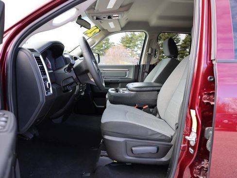 Used 2024 RAM 1500 Classic SLT image 16