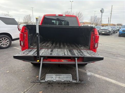 Used 2019 Ford F150 Lariat w/ Equipment Group 502A Luxury image 11