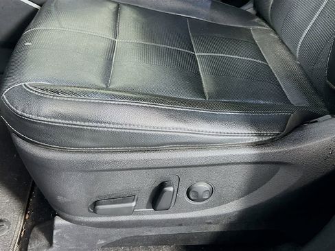 Used 2021 Kia Telluride EX image 11