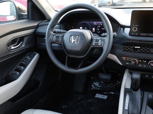 New 2025 Honda Accord SE image 21
