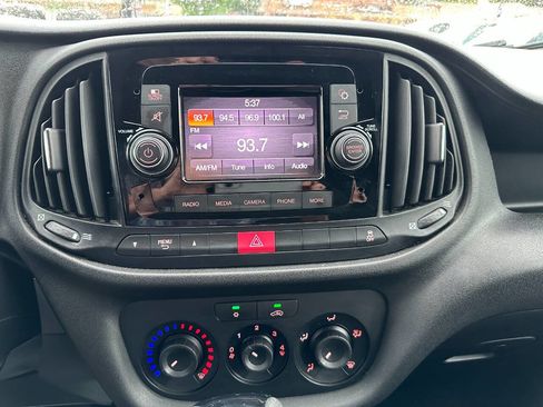 Used 2021 RAM ProMaster City Tradesman image 14