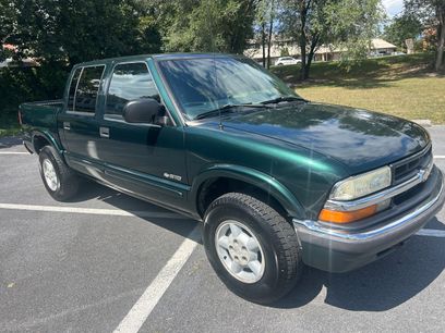 Used 2002 Chevrolet S10 Pickup LS w/ LS Preferred Equipment Group