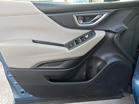 Used 2020 Subaru Forester Premium image 12