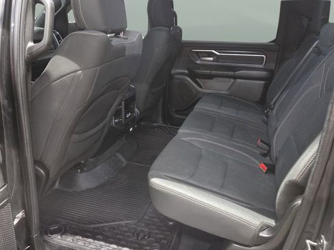 Used 2019 RAM 1500 Big Horn AWD/4WD image 17