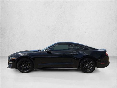 Used 2019 Ford Mustang Coupe w/ Equipment Group 101A RWD image 9