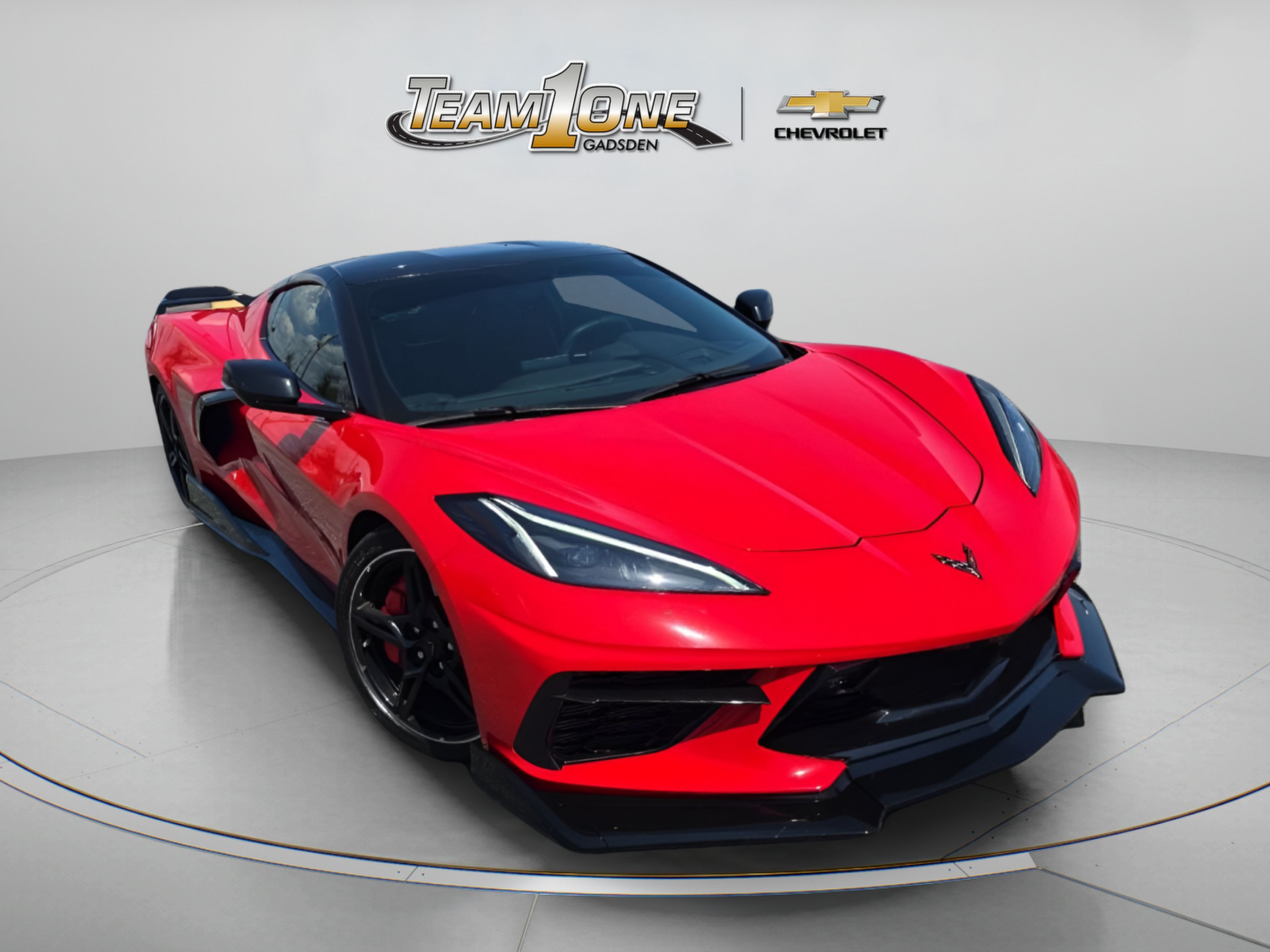 Used 2023 Chevrolet Corvette Stingray Preferred Cpe w/ Z51 Performance Package RWD image 1
