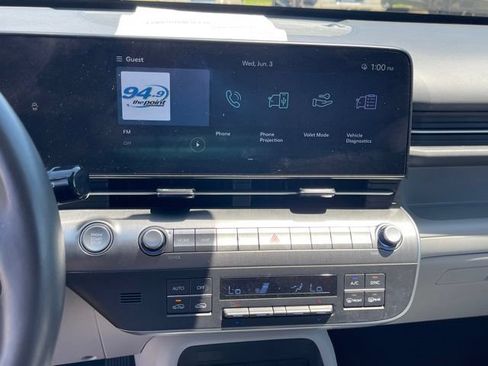 Used 2025 Hyundai Kona SEL AWD/4WD image 22