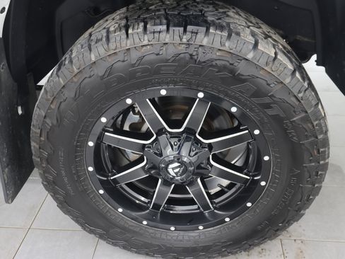 Used 2022 RAM 2500 Big Horn w/ Night Edition image 3