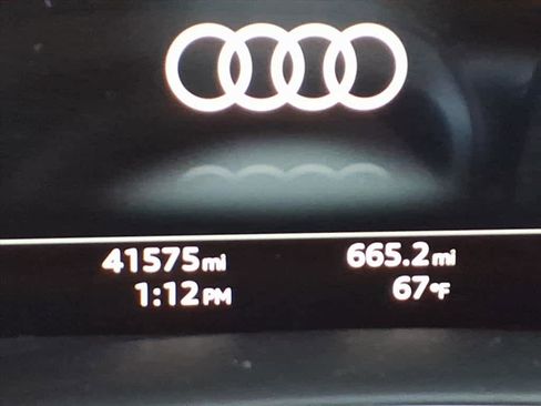 Used 2022 Audi Q7 Premium Plus image 13