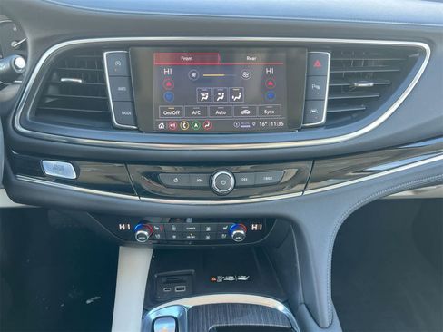 Used 2024 Buick Enclave Avenir w/ Avenir Technology Package image 27