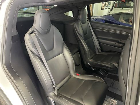 Used 2023 Tesla Model X Plaid image 41