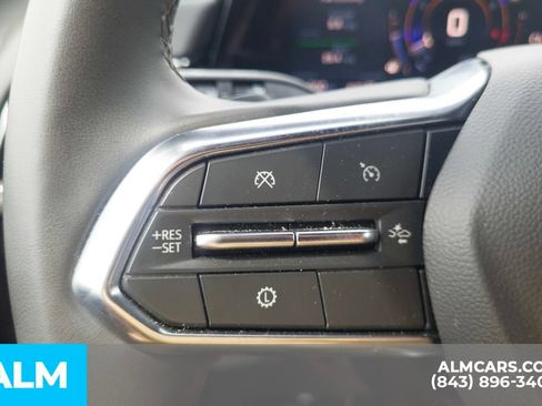 Used 2025 Chevrolet Tahoe LT AWD/4WD image 29