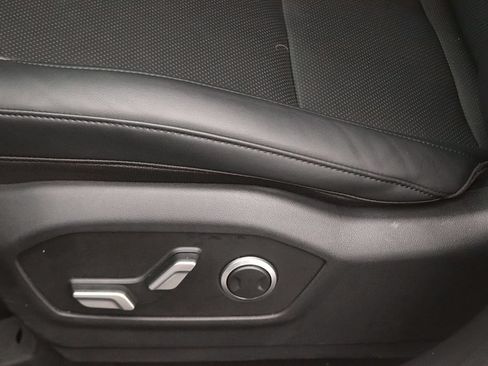Used 2026 Hyundai Santa Fe SEL AWD/4WD image 18