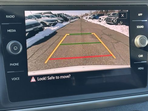 Certified 2021 Volkswagen Atlas Cross Sport SE w/ Panoramic Sunroof Package image 16