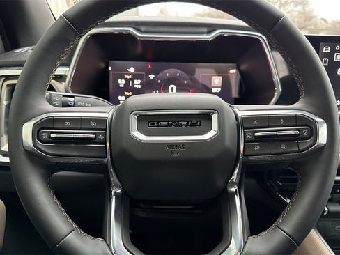 New 2026 GMC Canyon Denali image 20