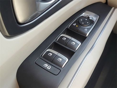 Used 2025 Kia Sorento EX w/ Panoramic Sunroof Package image 26