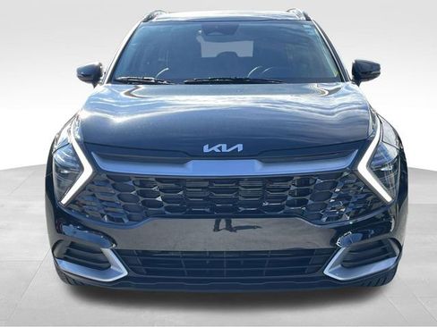 Used 2025 Kia Sportage EX w/ Premium Package image 2