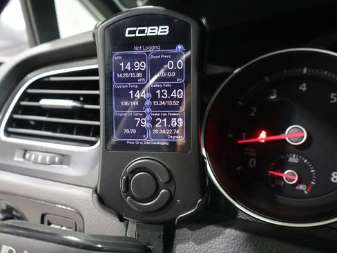 Used 2015 Volkswagen GTI Autobahn FWD image 36