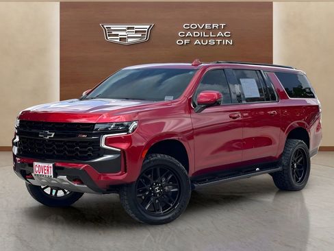Used 2024 Chevrolet Suburban Z71 w/ Luxury Package AWD/4WD image 1