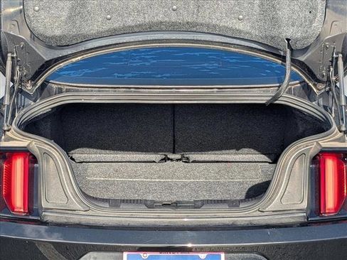 Used 2015 Ford Mustang EcoBoost image 6