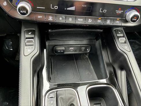 Certified 2024 Kia Telluride EX X-Line AWD/4WD image 17