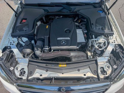 Used 2018 Mercedes-Benz E 300 image 25