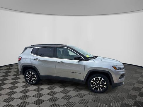 Certified 2023 Jeep Compass Limited AWD/4WD image 5