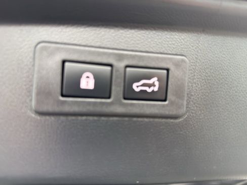 Used 2023 Subaru Outback Limited XT image 21