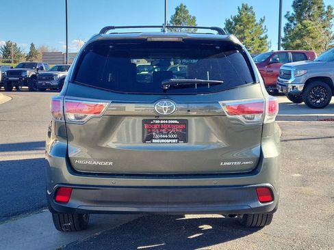 Used 2014 Toyota Highlander Limited Platinum image 5