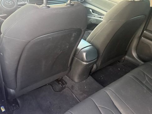 Used 2023 Hyundai Elantra SEL w/ Convenience Package FWD image 8