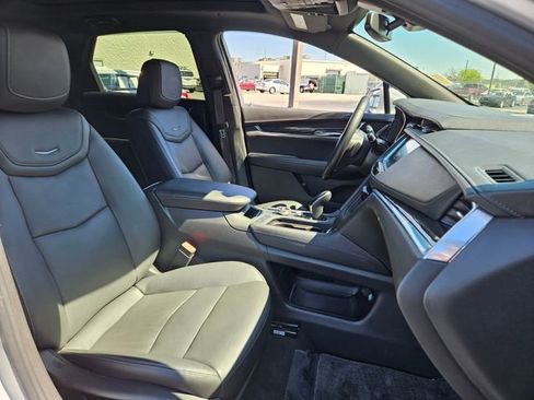 Used 2020 Cadillac XT5 Premium Luxury image 20