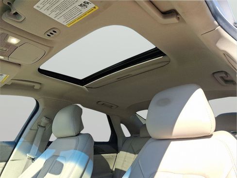 Used 2019 Lincoln MKZ Reserve image 15