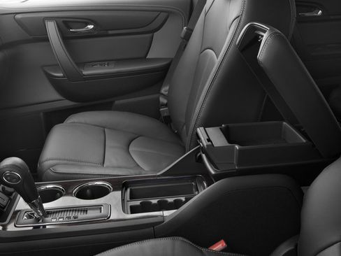 Used 2016 Chevrolet Traverse LT AWD/4WD image 17