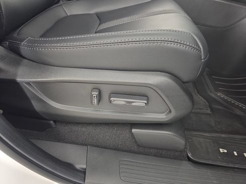 Certified 2026 Honda Pilot EX-L image 30