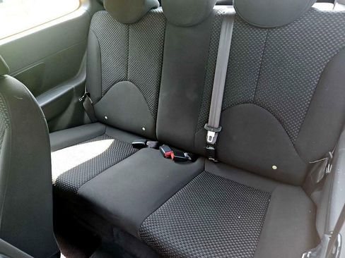 Used 2011 Hyundai Accent GS image 32