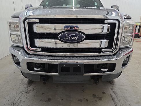 Used 2015 Ford F350 Lariat w/ Chrome Package image 25