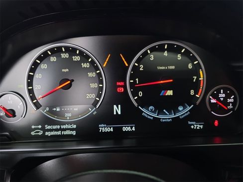 Used 2017 BMW X5 M image 16