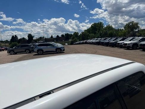 Used 1999 Toyota RAV4 2WD 4-Door image 24