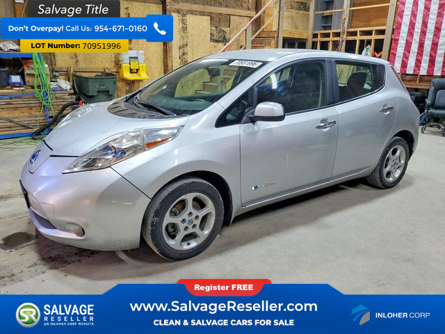Used 2013 Nissan Leaf SV w/ LED & Quick Charge Pkg FWD image 1